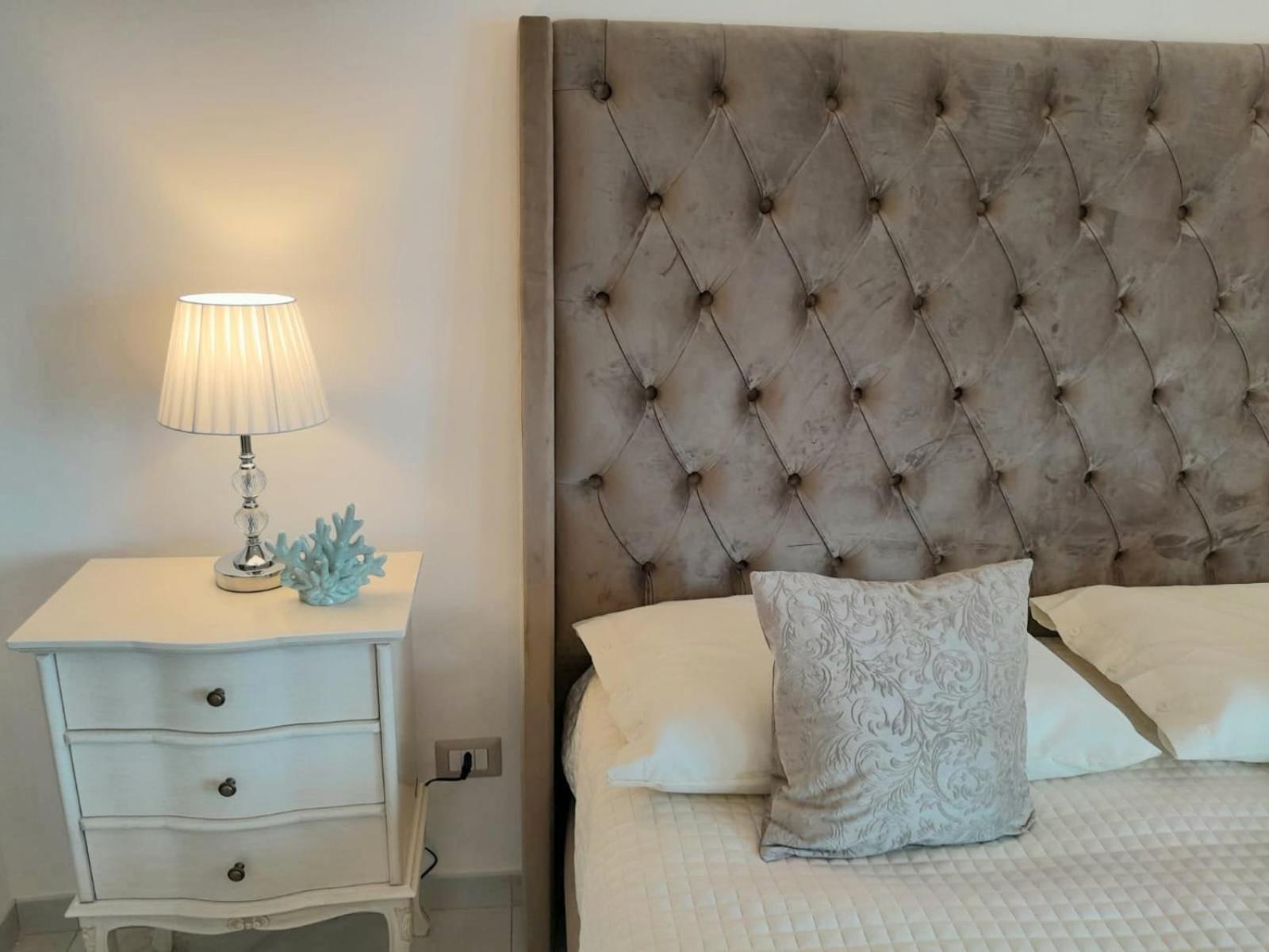 La Vigna Del Vento Bed & Breakfast Casola di Napoli Luaran gambar
